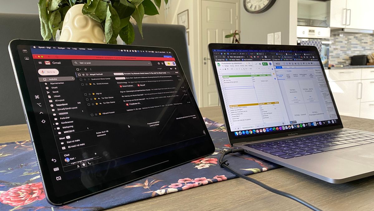 Savner du ekstraskjermen på hjemmekontoret? Bruk Ipad en Sidecar gjør iPad en til en ekstra skjerm til Mac en din